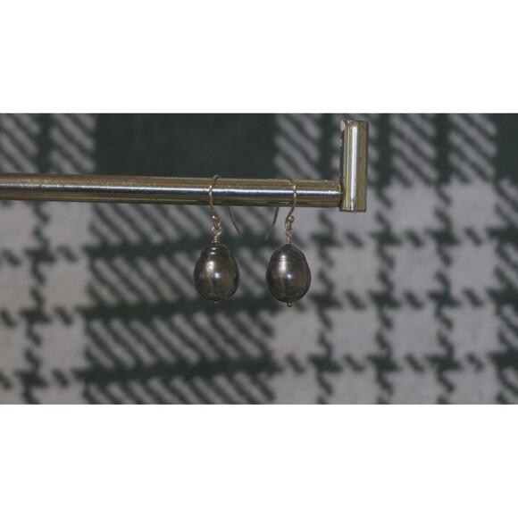 Tahitian Pearl Earrings - Picture 1 of 6